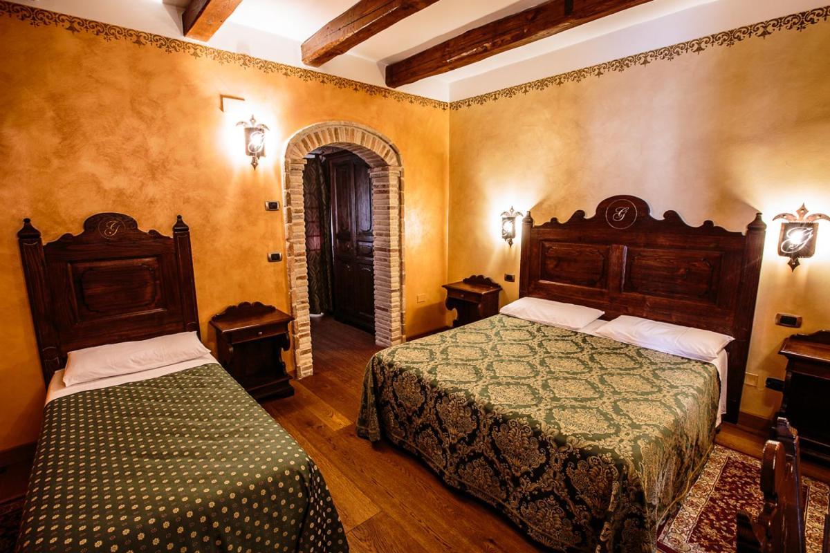 Hotel Guerrinuccio Селано Экстерьер фото